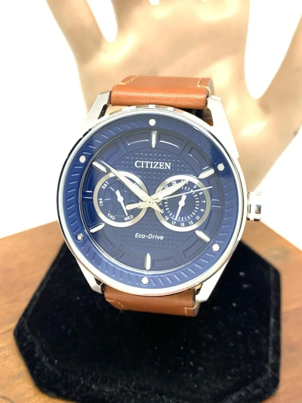 Citizen men watch